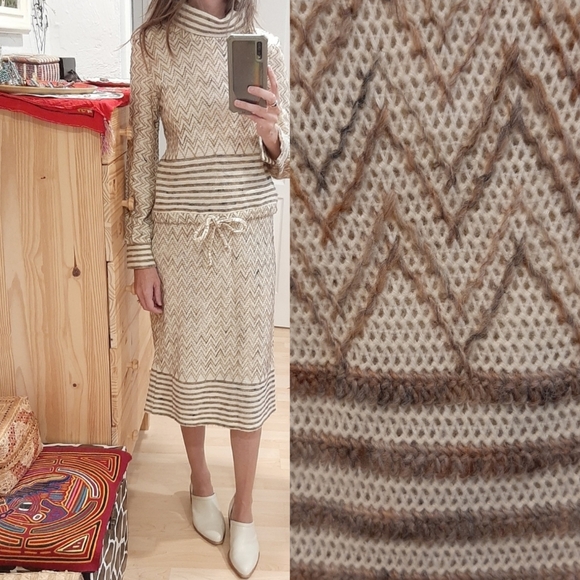 Vintage Tops - Vintage Zigzag Knit Top & Skirt Set Vtg 6 Modern XS